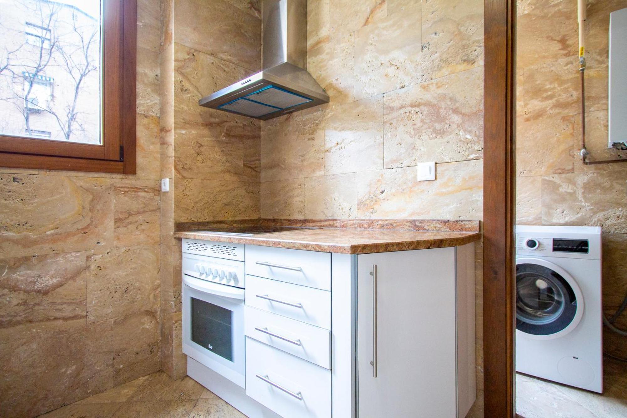 Apartamentos Villablino Arturo Soria Madrid Eksteriør bilde