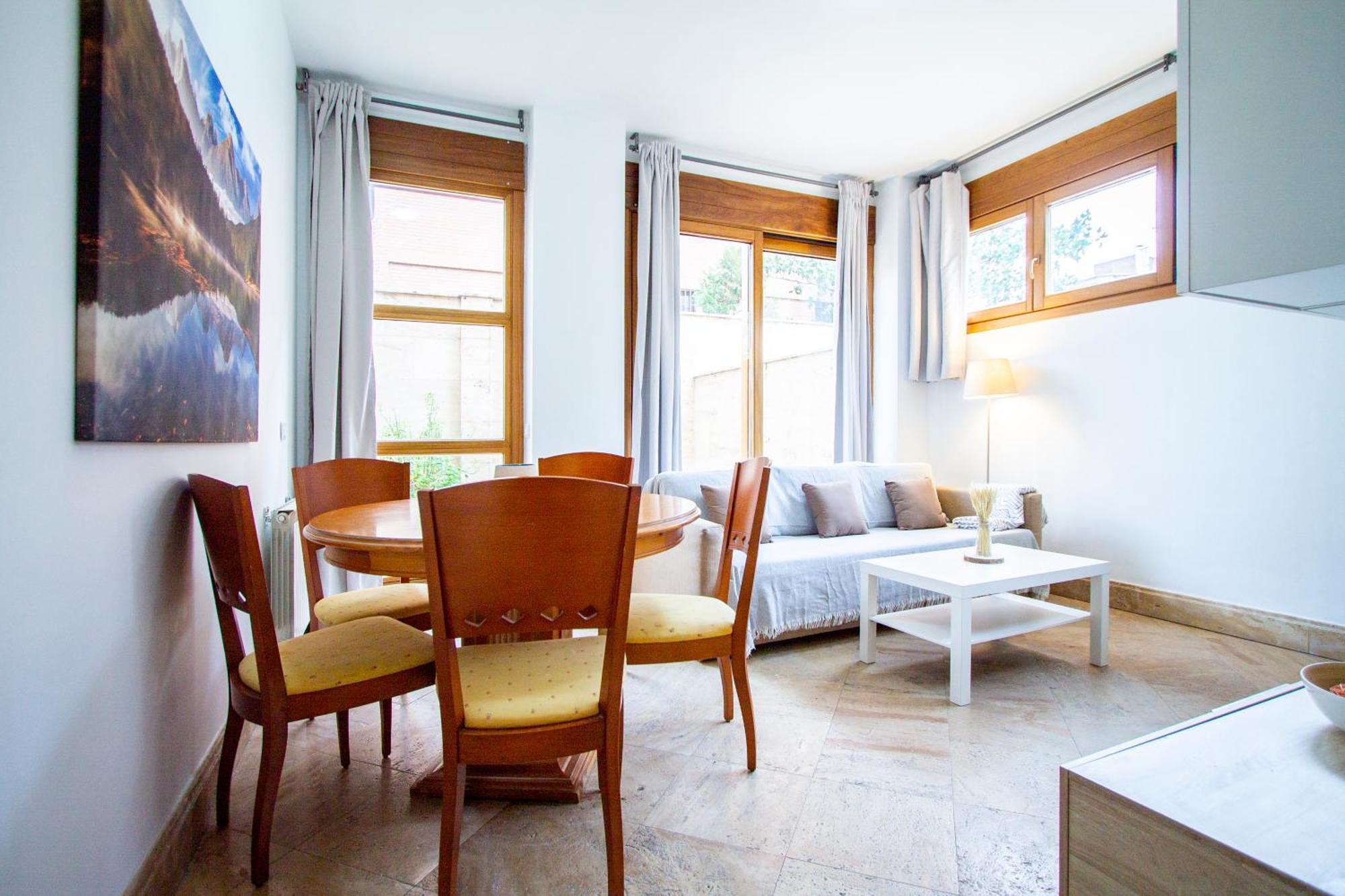 Apartamentos Villablino Arturo Soria Madrid Eksteriør bilde