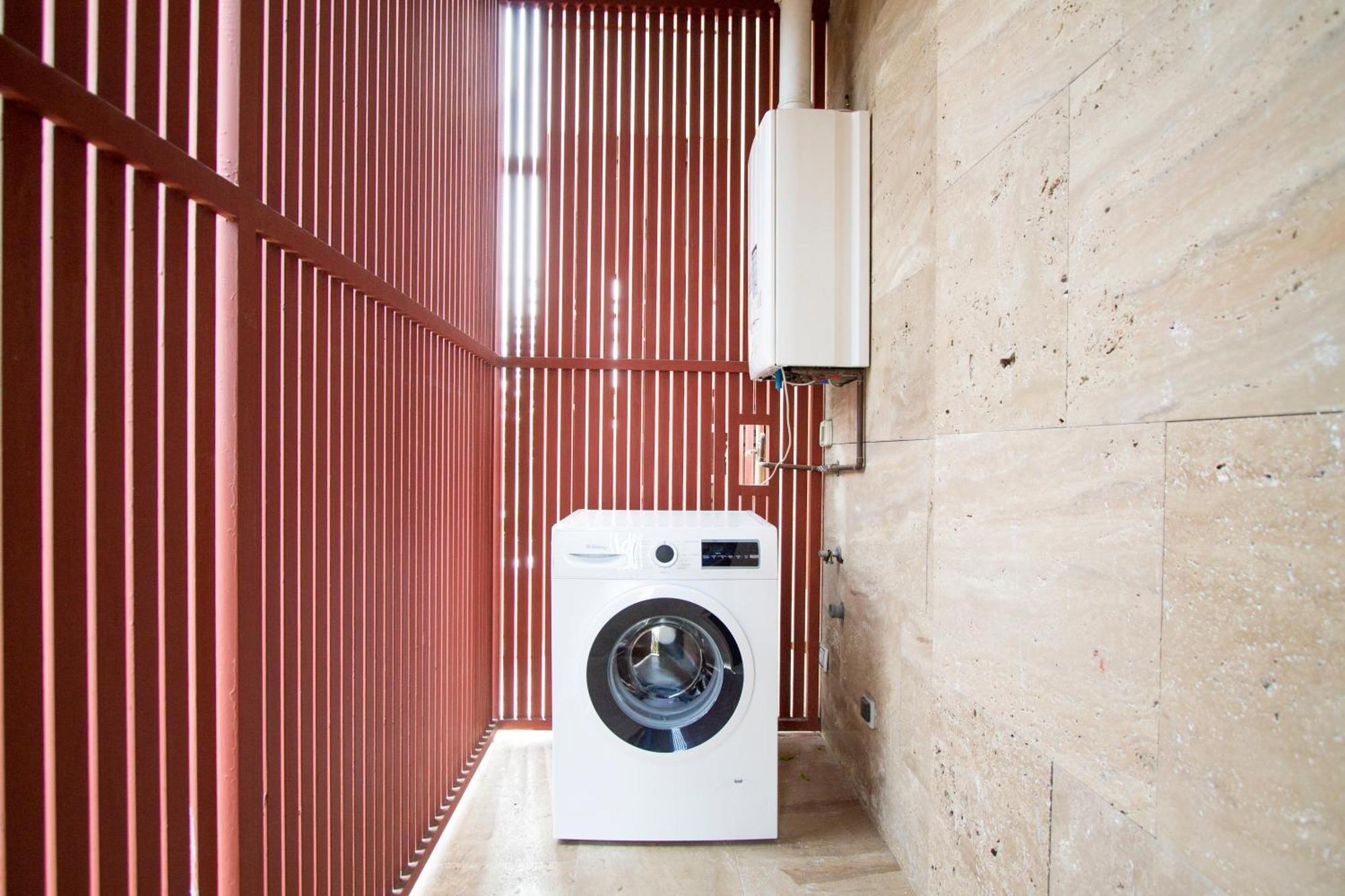 Apartamentos Villablino Arturo Soria Madrid Eksteriør bilde