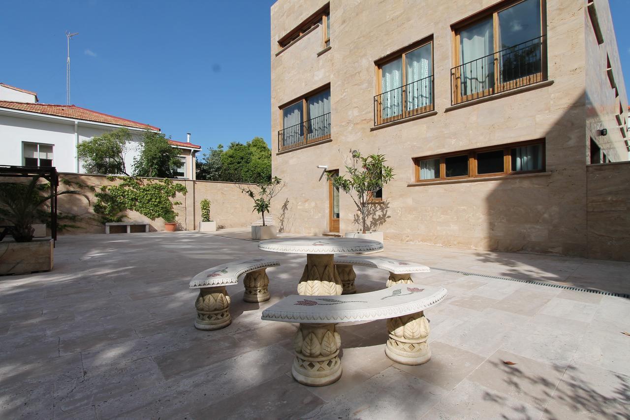 Apartamentos Villablino Arturo Soria Madrid Eksteriør bilde